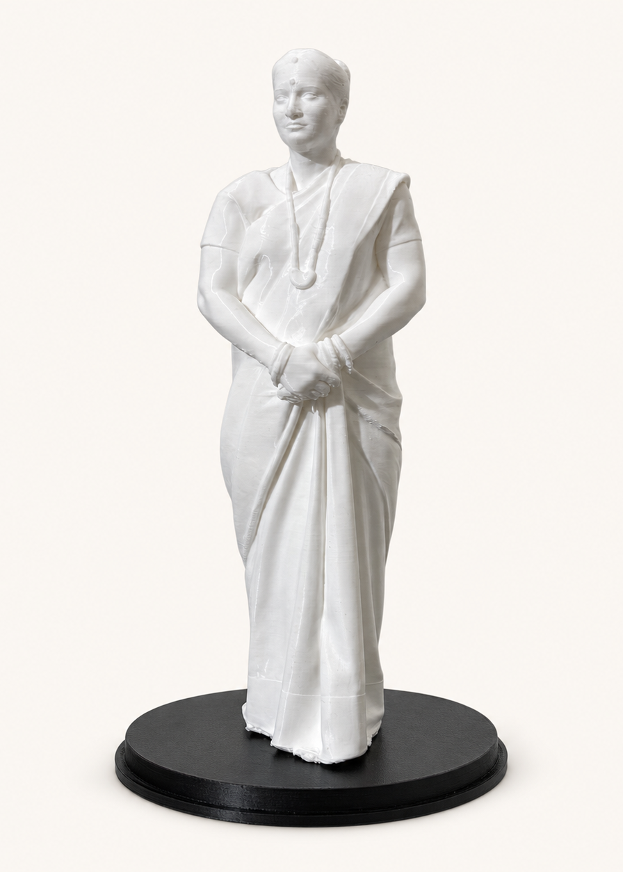 Natural white personalised full-length sari portrait sculpture on a studio background